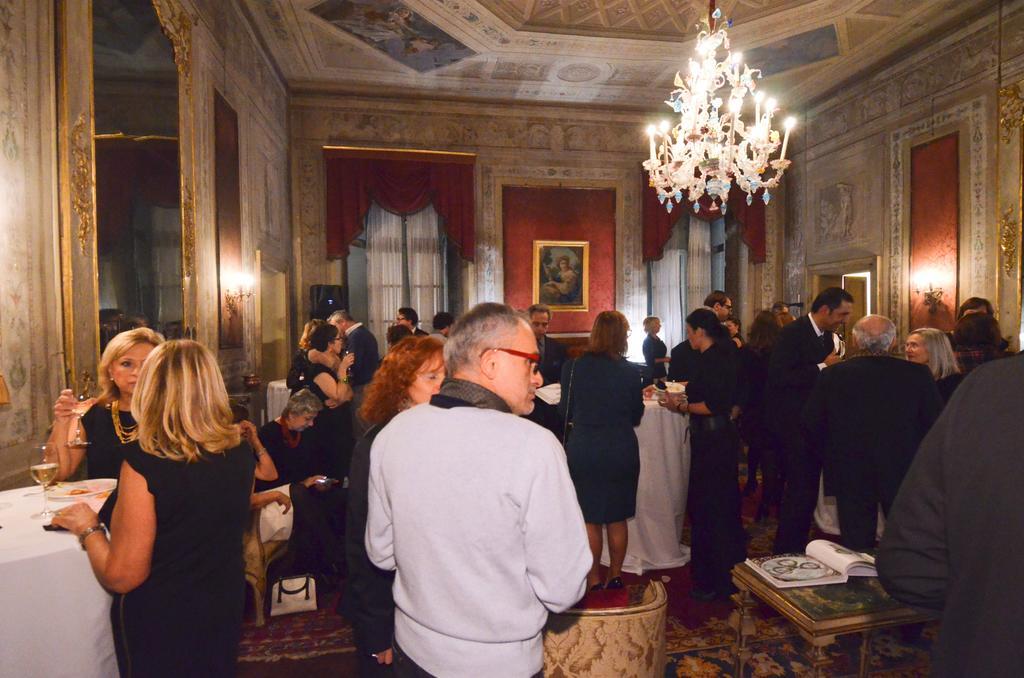 Palazzo Castiglioni Luxury Suite And Rooms Μάντοβα Εξωτερικό φωτογραφία